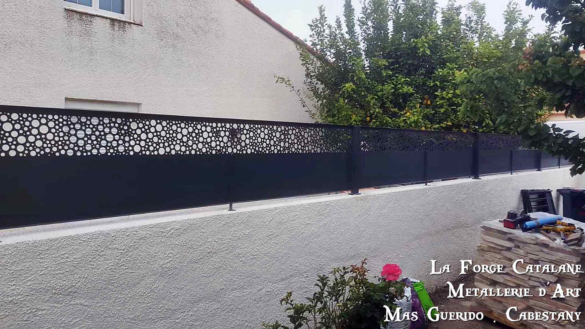 cloture en decoupe laser thermolaquage forge catalane.jpg